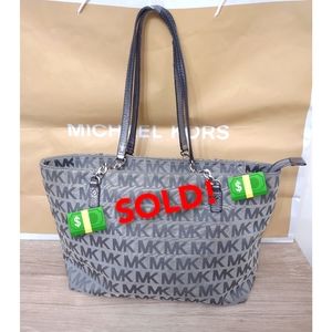💵 SOLD🚫 MICHAEL by Michael Kors shoulder bag